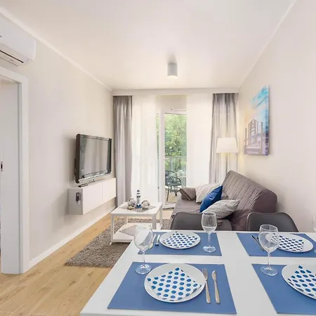 Aparthotel Ustronie 20 M Do Plazy Ustronie Morskie