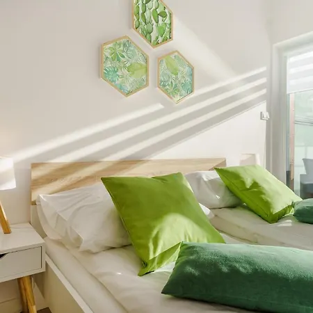 Ustronie 20 M Do Plazy 3*