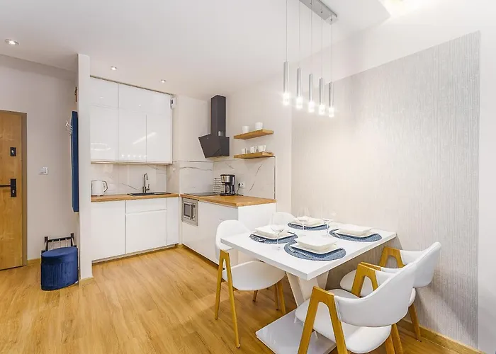 Ustronie 20 M Do Plazy Apartahotel