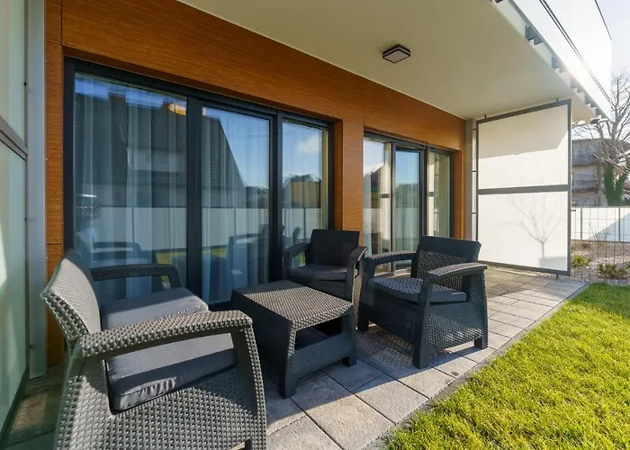 Ustronie 20 M Do Plazy Apartahotel