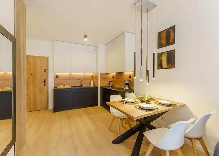 Ustronie 20 M Do Plazy Apartahotel