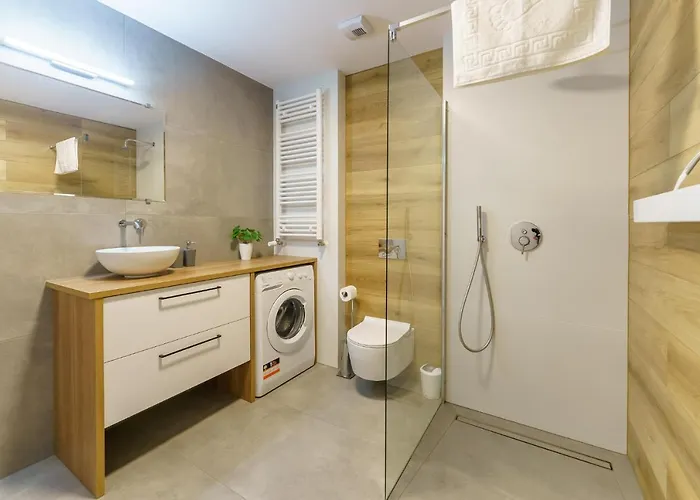 Ustronie 20 M Do Plazy Apartahotel 3*